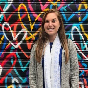 Meet your Posher, Corinne